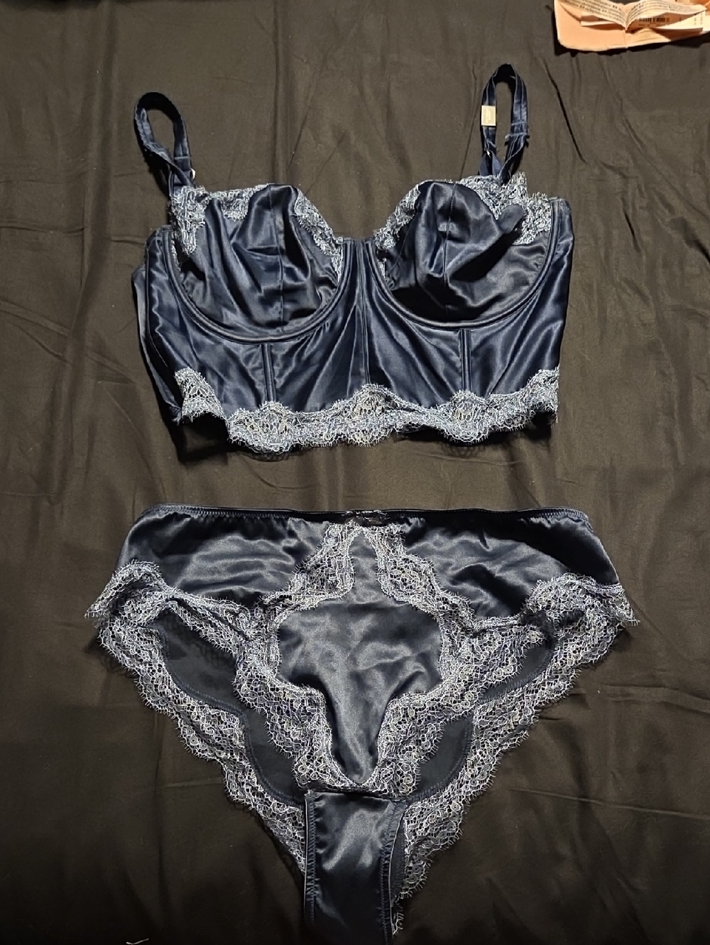 Victoria's Secret NWT Ensign Blue Satin Lace Longline Balconette Bra Set 34DDD/L